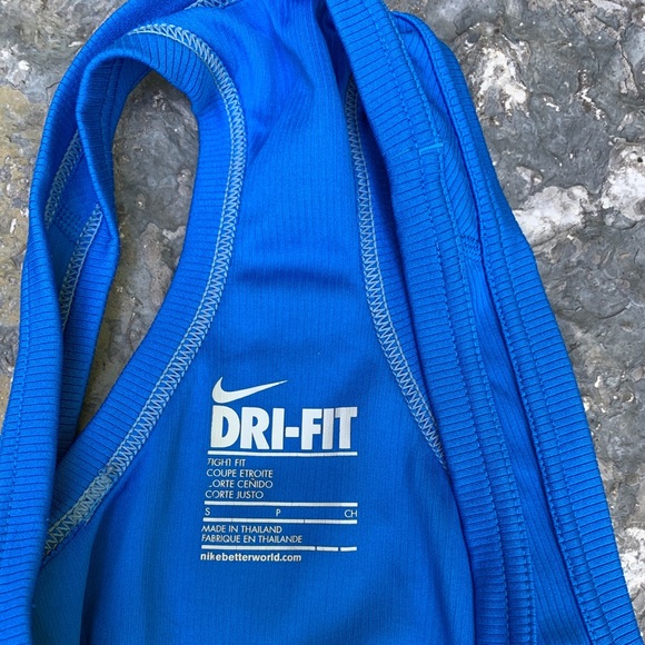🌼3/$30 Nike Dri-Fit Ribbed Tank Top - Picture 4 of 7